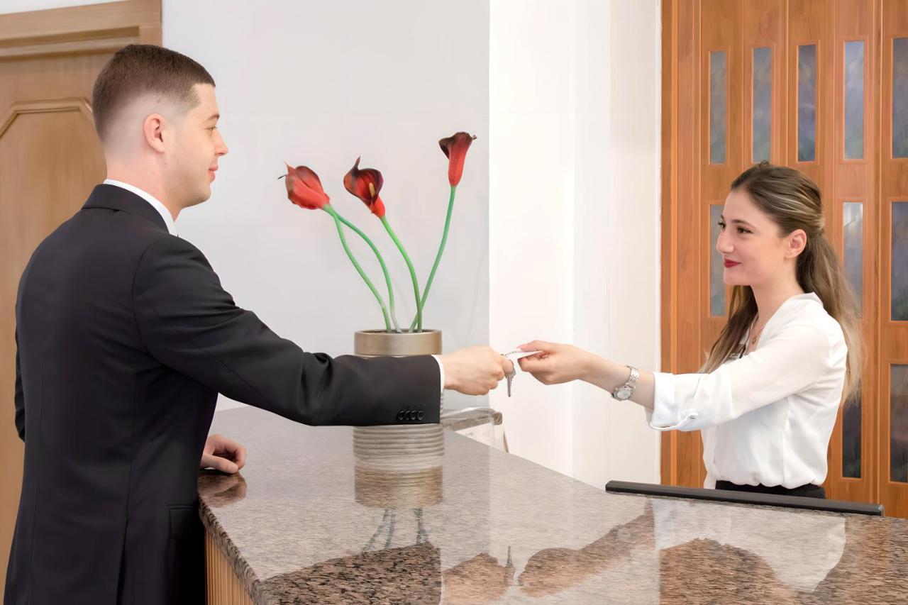 El Oumara Otel Tunus Dış mekan fotoğraf